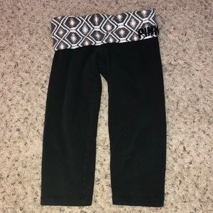 ‼️ PINK VS cropped yoga leggings‼️